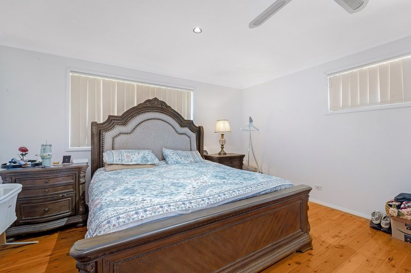 Photo - 9 Kurrajong Avenue, Georges Hall NSW 2198 - Image 6