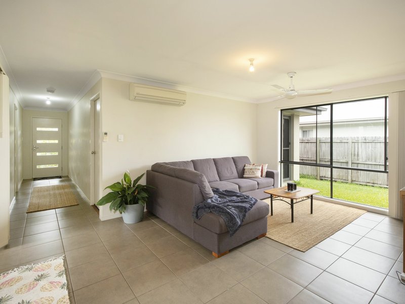 Photo - 9 Kurrimine Crescent, Mountain Creek QLD 4557 - Image 2