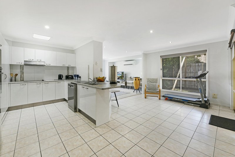 Photo - 9 Kyler Court, Mudgeeraba QLD 4213 - Image 5