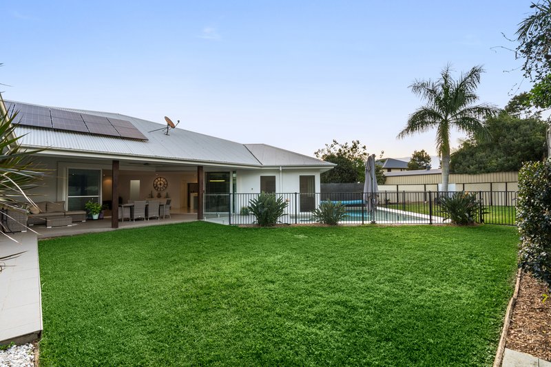 Photo - 9 Lagoon Court, Murrumba Downs QLD 4503 - Image 19