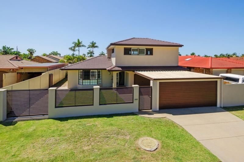 9 Lakefield Crescent, Paradise Point QLD 4216