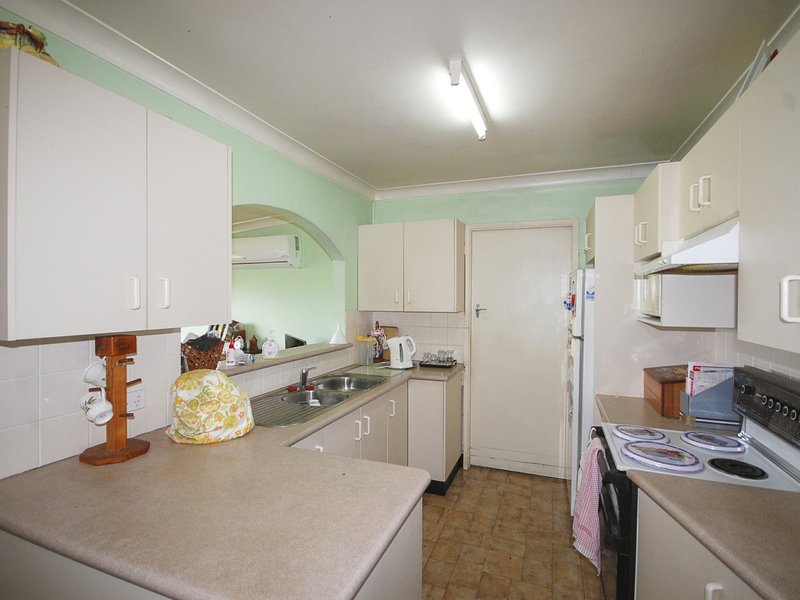 Photo - 9 Lambert Street, Wingham NSW 2429 - Image 3