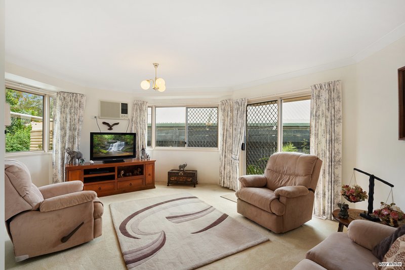 Photo - 9 Lanata Crescent, Forest Lake QLD 4078 - Image 6