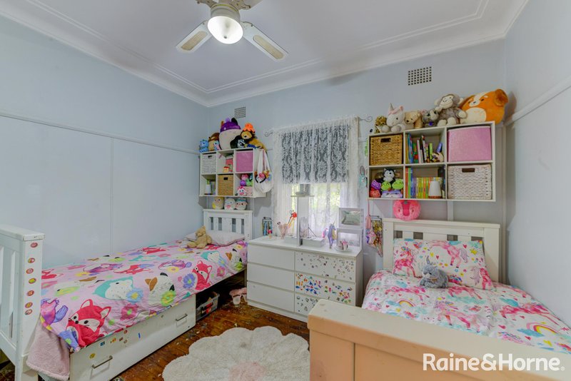 Photo - 9 Lancaster Avenue, Tamworth NSW 2340 - Image 9