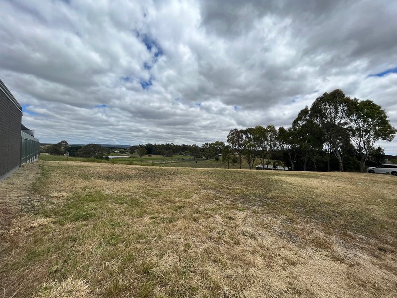 Photo - 9 Lange Grove, Williamstown SA 5351 - Image 8