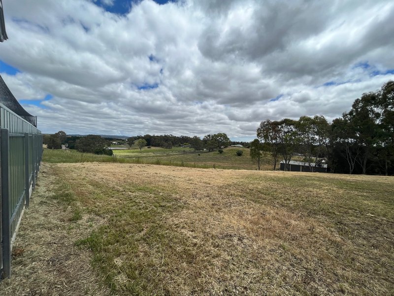 Photo - 9 Lange Grove, Williamstown SA 5351 - Image 9