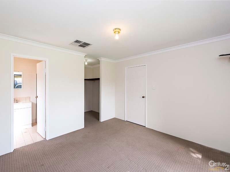 Photo - 9 Larsson Walk, Clarkson WA 6030 - Image 8