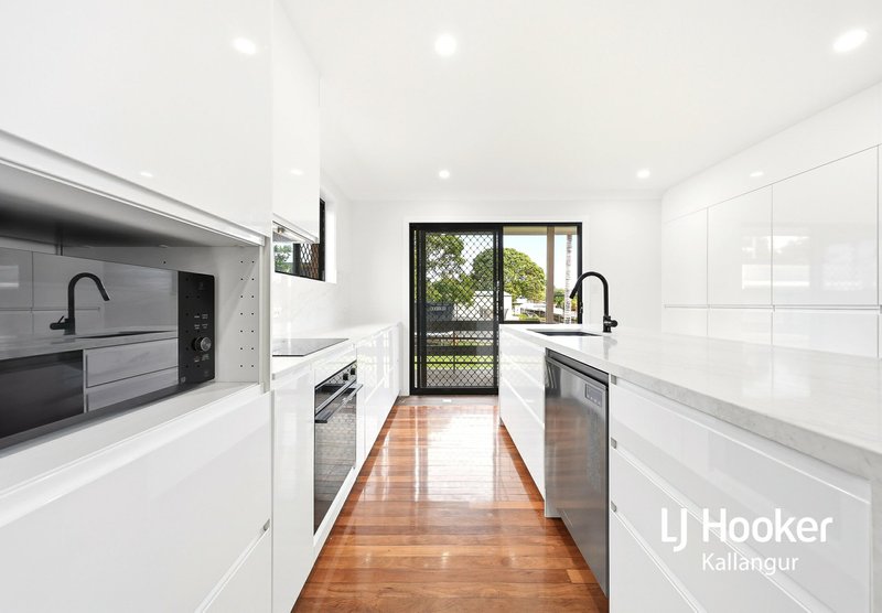 Photo - 9 Lauder Street, Kallangur QLD 4503 - Image 4