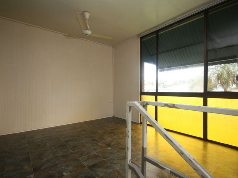 Photo - 9 Laura Street, Clontarf QLD 4019 - Image 13