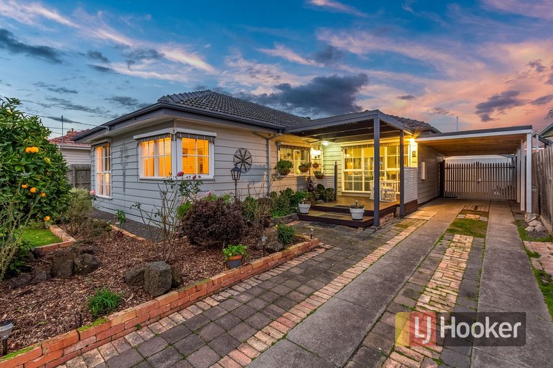 9 Leeside Street, Dandenong North VIC 3175