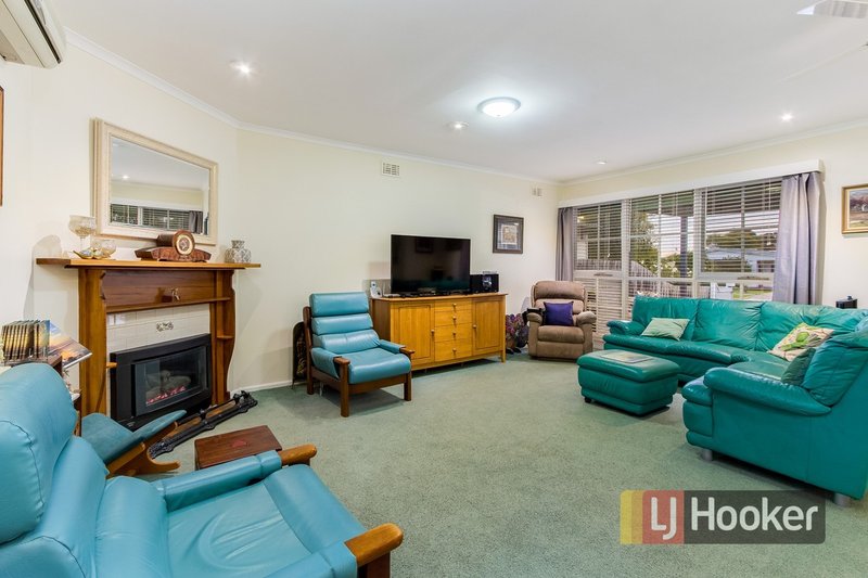 Photo - 9 Leeside Street, Dandenong North VIC 3175 - Image 4