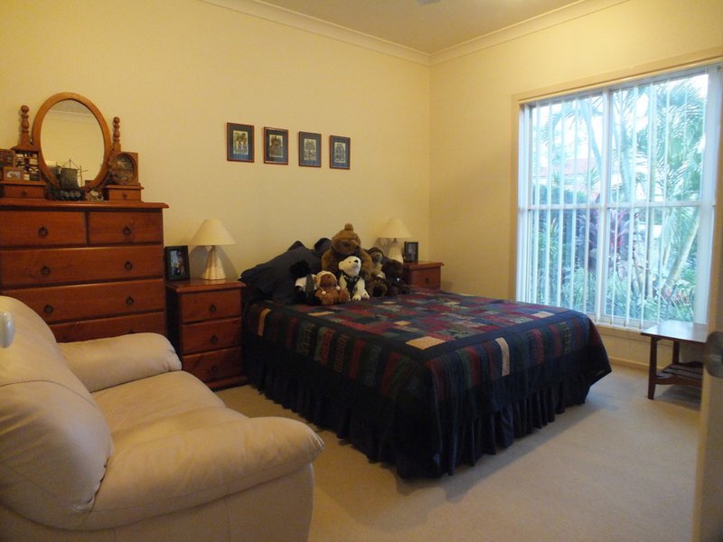 Photo - 9 Leeward Place, Banksia Beach QLD 4507 - Image 11