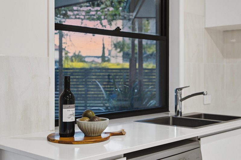 Photo - 9 Lema Circuit, Kuraby QLD 4112 - Image 16