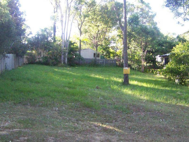 Photo - 9 Lenard Street, Lamb Island QLD 4184 - Image 1