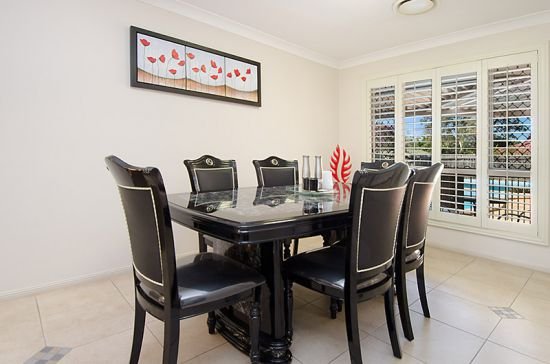 Photo - 9 Lexington Place, Wishart QLD 4122 - Image 4