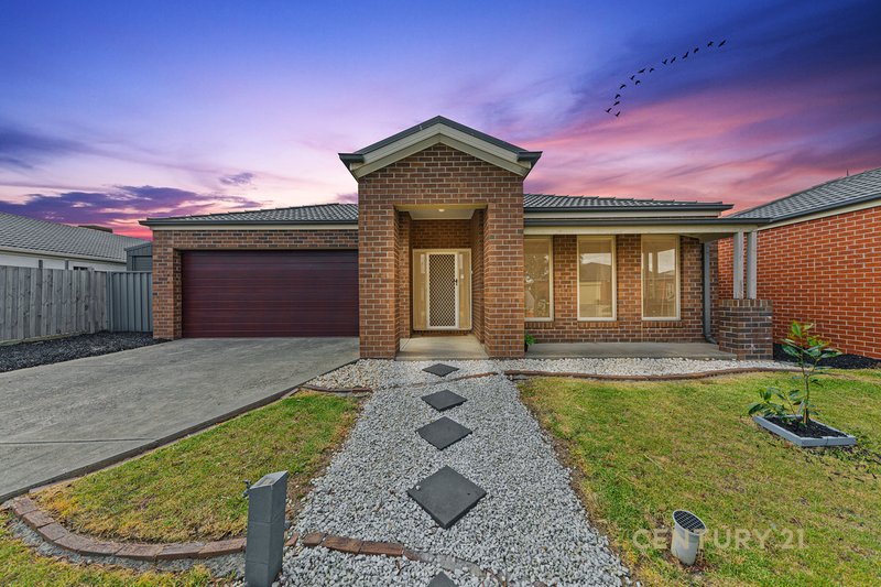 9 Licodia Drive, Pakenham VIC 3810