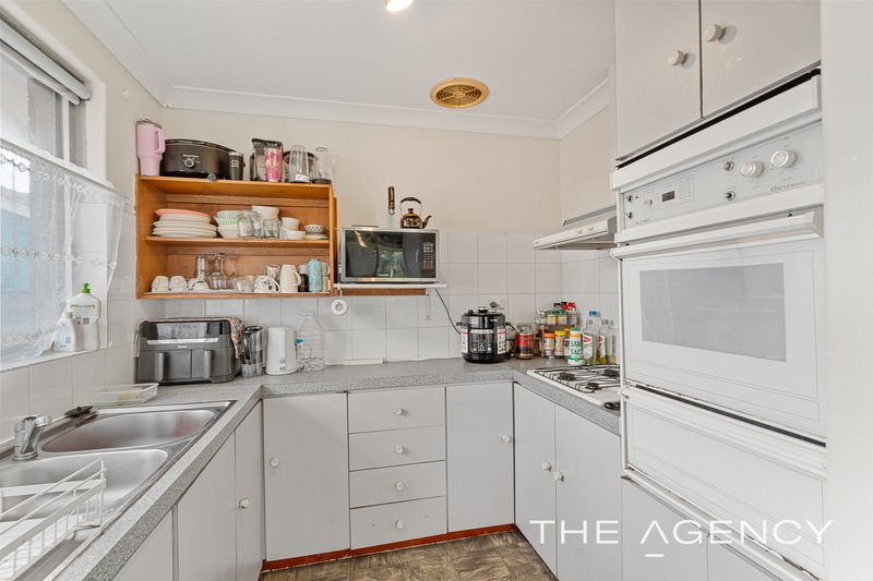 Photo - 9 Lilac Place, Huntingdale WA 6110 - Image 18
