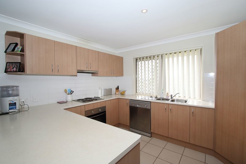 Photo - 9 Lilley Terrace, Chuwar QLD 4306 - Image 9