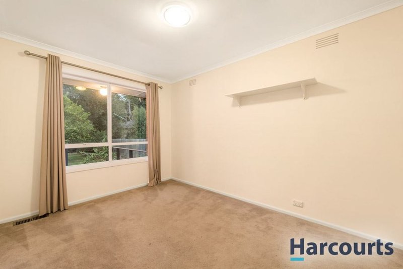 Photo - 9 Linda Crescent, Ferntree Gully VIC 3156 - Image 6