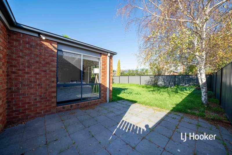 Photo - 9 Lindsay Gardens, Point Cook VIC 3030 - Image 13