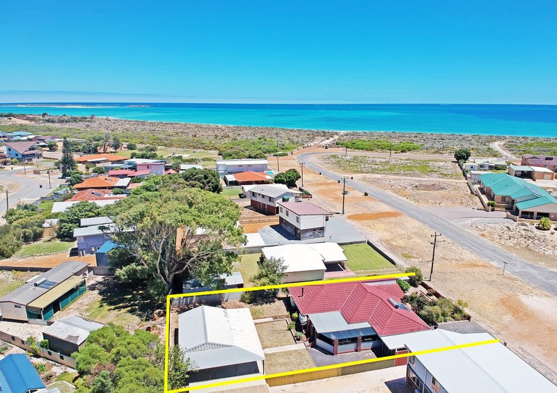 9 Lindsay Street, Jurien Bay WA 6516