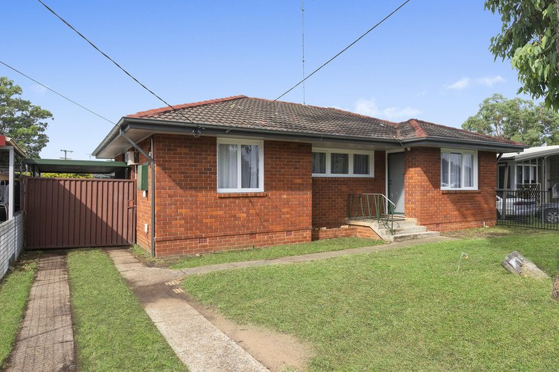 9 Lingayen Avenue, Lethbridge Park NSW 2770