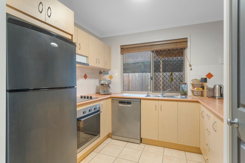 Photo - 9 Links Avenue, Meadowbrook QLD 4131 - Image 2