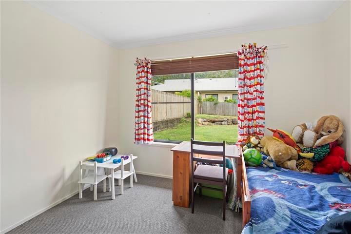 Photo - 9 Links Drive, Cannonvale QLD 4802 - Image 9