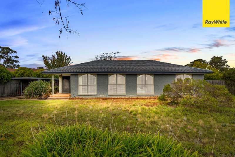 Photo - 9 Linlithgow Way, Melton West VIC 3337 - Image 2
