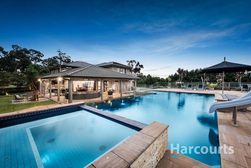 Photo - 9 Lobosco Court, Kilsyth VIC 3137 - Image 13