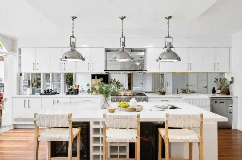 Photo - 9 Lolita Avenue, Forestville NSW 2087 - Image 2