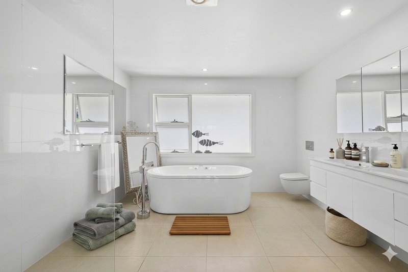Photo - 9 Lolita Avenue, Forestville NSW 2087 - Image 8