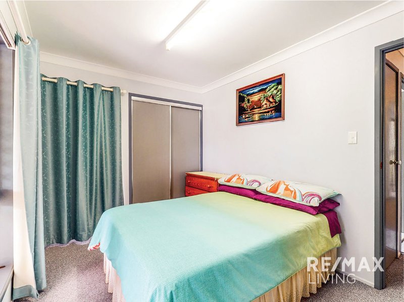 Photo - 9 Londonderry Court, Burpengary QLD 4505 - Image 8