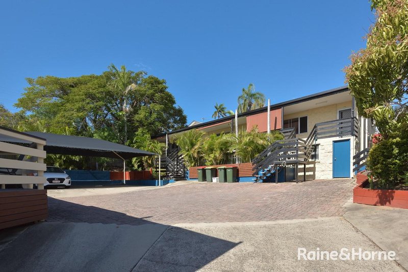 Photo - 9 Lord Street, Gladstone Central QLD 4680 - Image 10