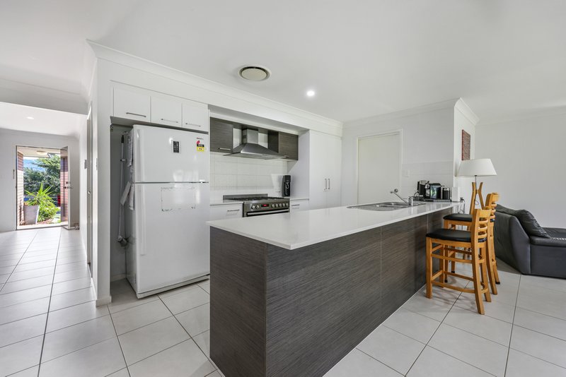 Photo - 9 Lorikeet Drive, Tamworth NSW 2340 - Image 3