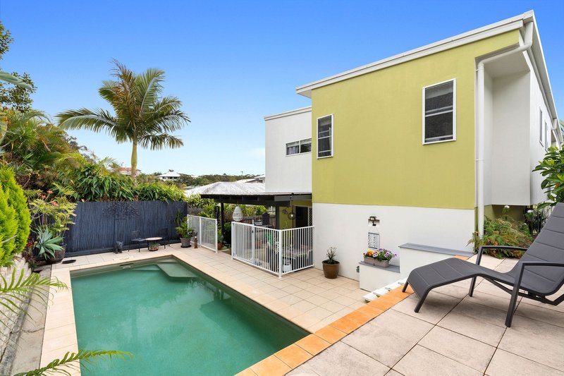 Photo - 9 Lotte Place, Caloundra West QLD 4551 - Image 2