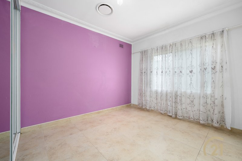 Photo - 9 Low Street, Smithfield NSW 2164 - Image 7