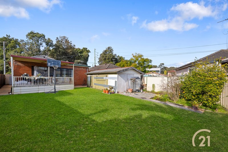 Photo - 9 Low Street, Smithfield NSW 2164 - Image 9