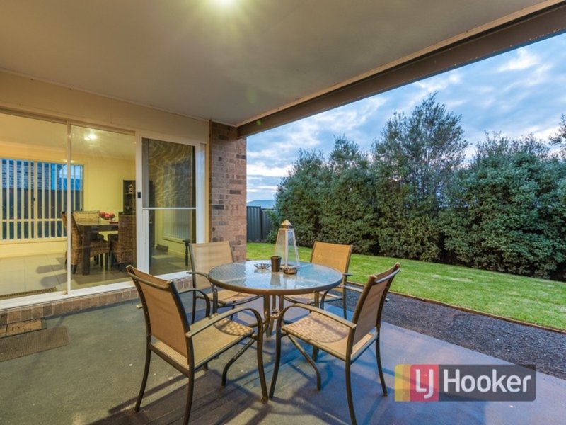 Photo - 9 Lucerne Circuit, Pakenham VIC 3810 - Image 16