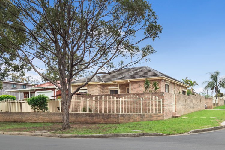 9 Lucy Street, Merrylands NSW 2160