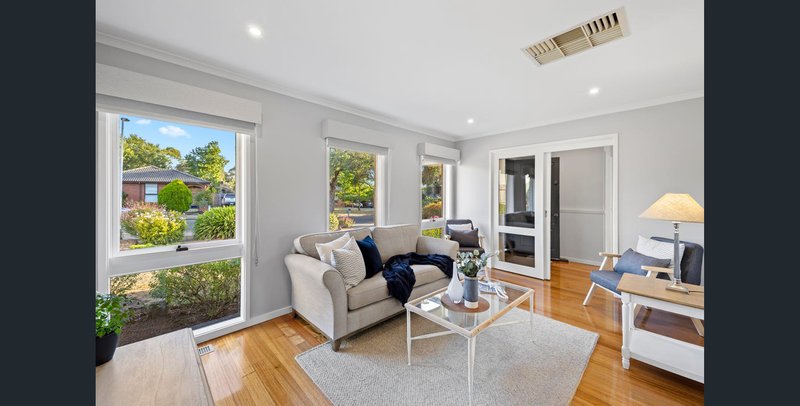 Photo - 9 Lumeah Crescent, Ferntree Gully VIC 3156 - Image 2