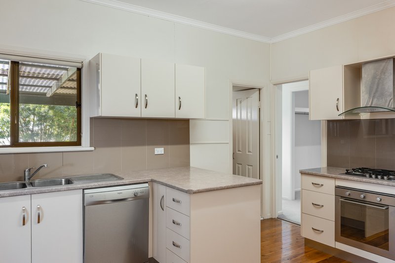 Photo - 9 Macquarie Street, Centenary Heights QLD 4350 - Image 5