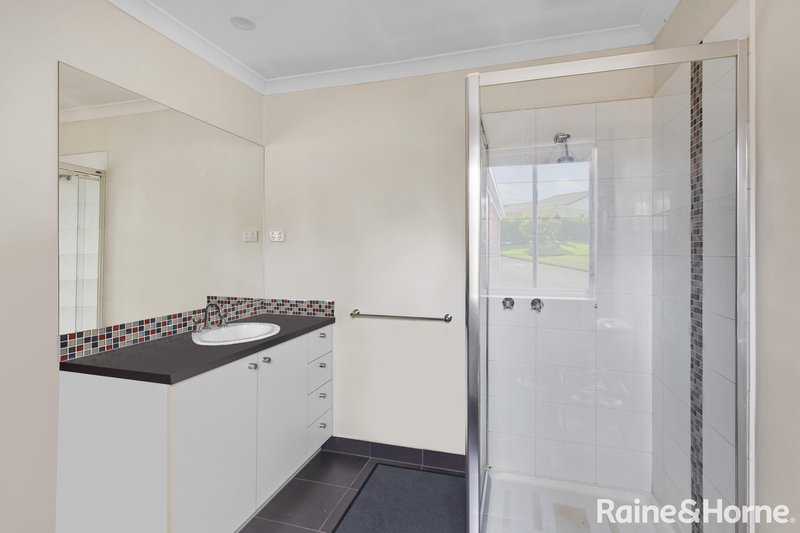 Photo - 9 Magpie Street, Brookfield VIC 3338 - Image 3