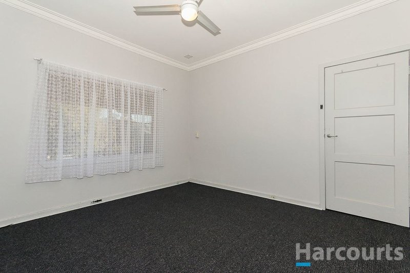 Photo - 9 Maidos Street, Ashfield WA 6054 - Image 5