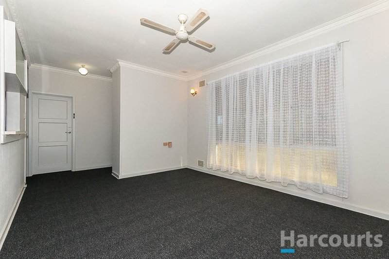 Photo - 9 Maidos Street, Ashfield WA 6054 - Image 7