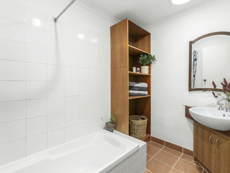 Photo - 9 Main Street, Birregurra VIC 3242 - Image 9