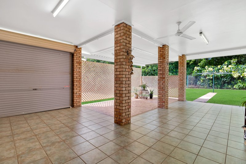 Photo - 9 Majestic Street, Kamerunga QLD 4870 - Image 16