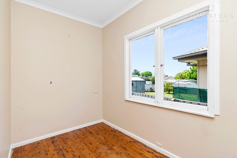 Photo - 9 Malta Crescent, Ashmont NSW 2650 - Image 17