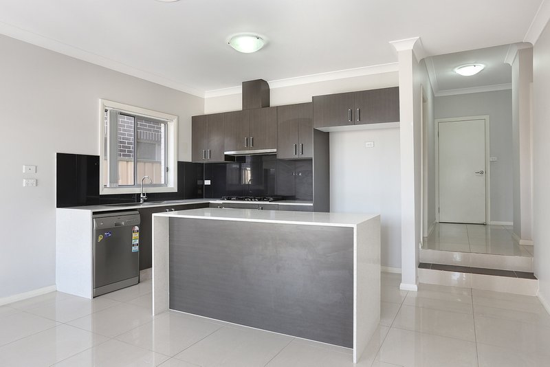 Photo - 9 Malvern Road, Glenwood NSW 2768 - Image 7