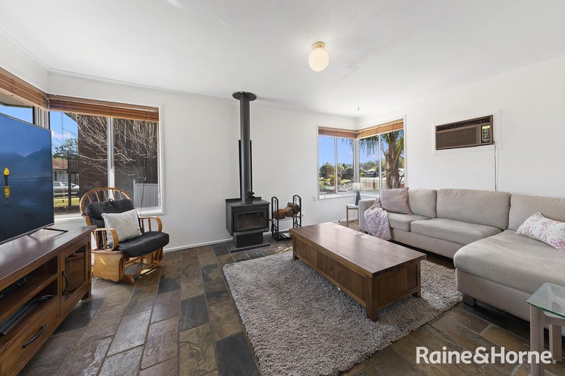 9 Manam Place, Glenfield NSW 2167